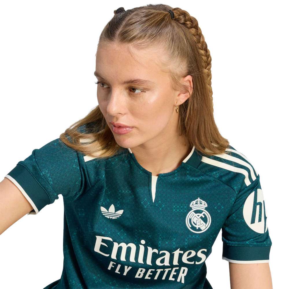Real Madrid Away Women Uniform 2026/27 - angle 4
